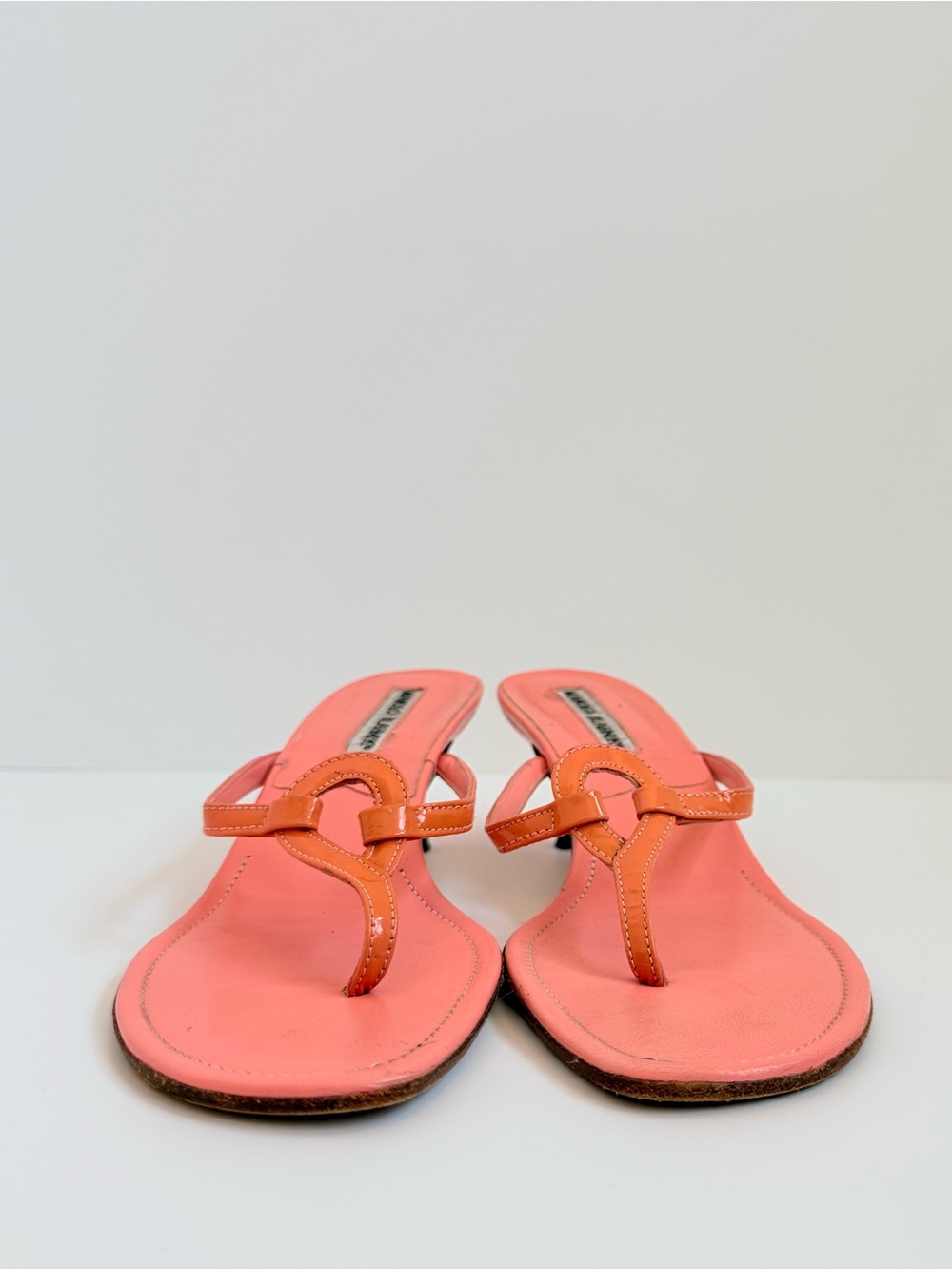 Manolo Blahnik Coral Pink Orange Thong Mule Sandals Heels EU 37.5 Italy Vintage - Picture 3 of 10